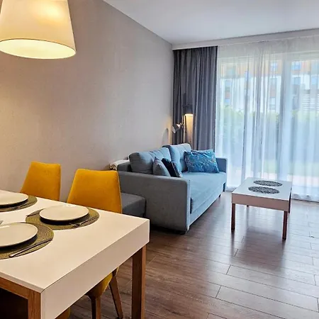 Holidayhomepl Bel Mare 109b Z Tarasem I Ogrodkiem Apartment