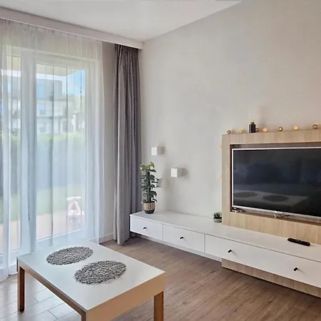 Holidayhomepl Bel Mare 109b Z Tarasem I Ogrodkiem *